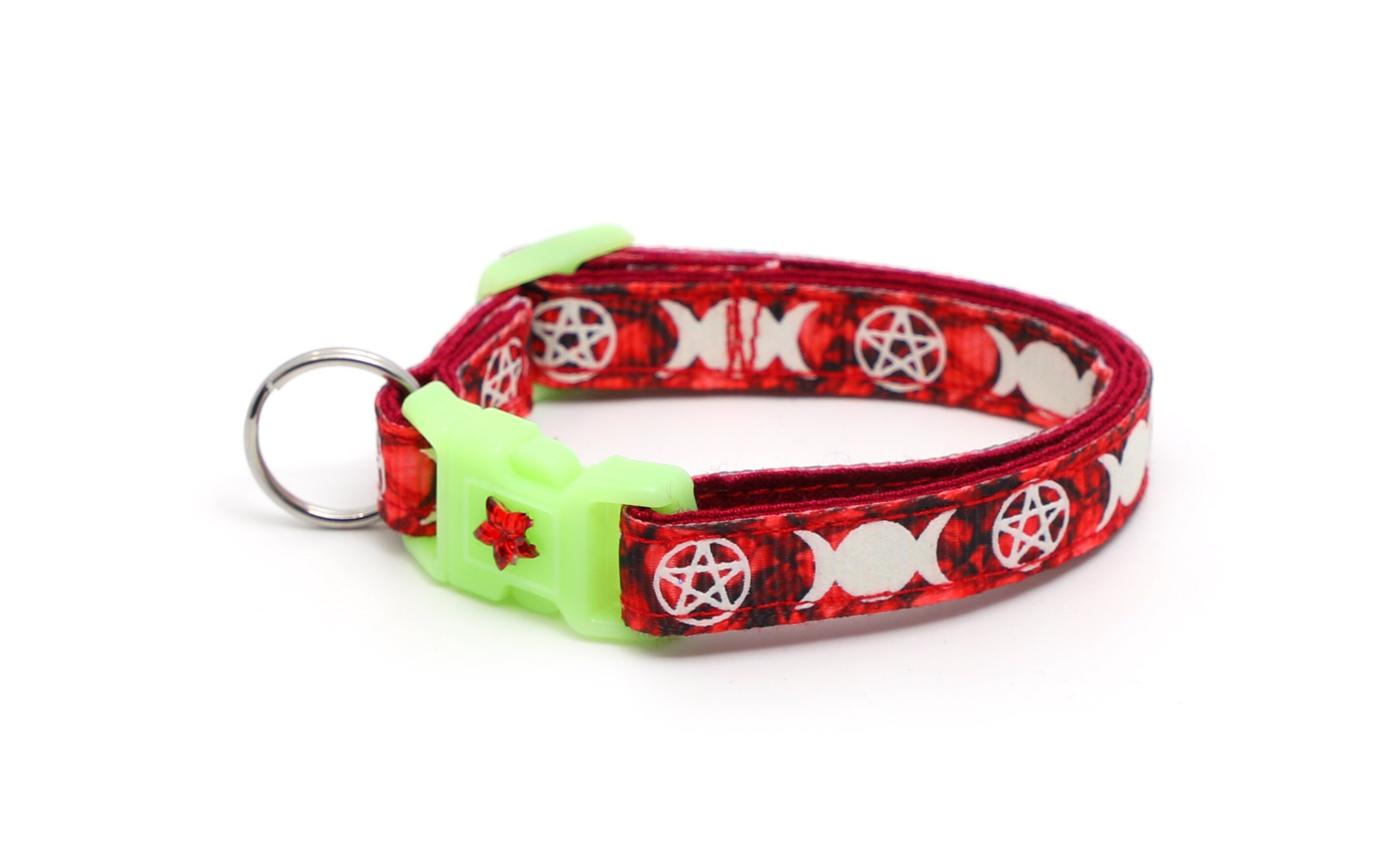 Witch's Familiar on Ruby Cat Collar-5
