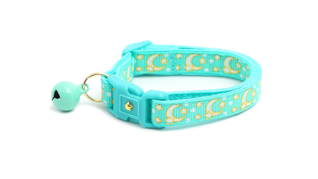 Gold Moons and Stars on Aqua V2 Cat Collar